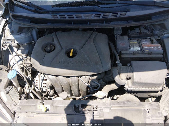 2016 Hyundai Elantra Se მანქანა იყიდება აუქციონზე, vin: 5NPDH4AE4GH714724, აუქციონის ნომერი: 45109853