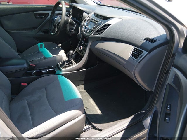 2016 Hyundai Elantra Se მანქანა იყიდება აუქციონზე, vin: 5NPDH4AE4GH714724, აუქციონის ნომერი: 45109853