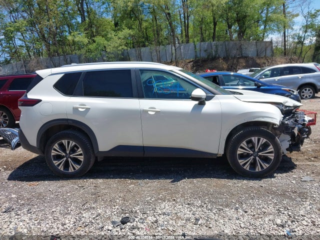 Продаж на аукціоні авто 2022 Nissan Rogue Sv Intelligent Awd, vin: 5N1BT3BB1NC702149, номер лоту: 45109854