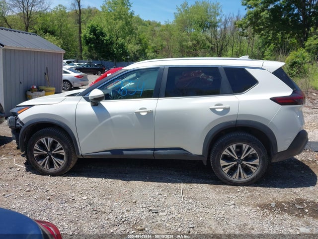 Продаж на аукціоні авто 2022 Nissan Rogue Sv Intelligent Awd, vin: 5N1BT3BB1NC702149, номер лоту: 45109854