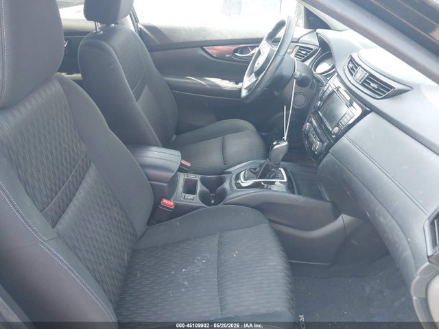 KNMAT2MV9KP506630 Nissan ROGUE SV