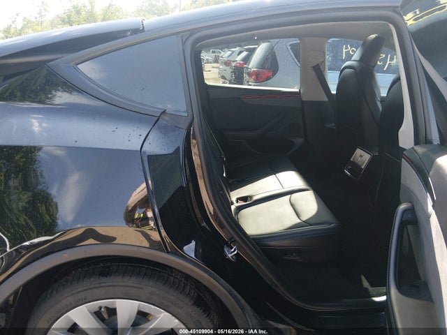 Продажа на аукционе авто 2026 Tesla Model Y Premium Rear-wheel Drive/rear-wheel Drive, vin: 7SAYGDED7TA499158, номер лота: 45109904