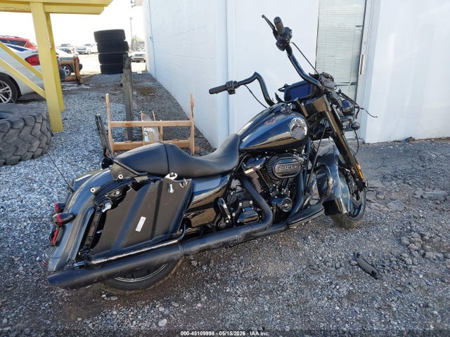Harley-Davidson FLHXS 2021 1HD1KRP12MB628359 Image 4