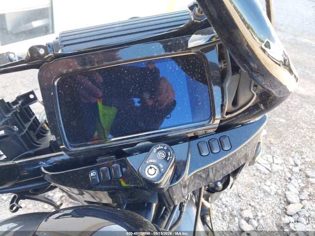 Harley-Davidson FLHXS 2021 1HD1KRP12MB628359 Image 7
