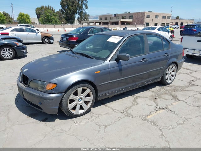 2002 Bmw 325i მანქანა იყიდება აუქციონზე, vin: WBAET374X2NG74749, აუქციონის ნომერი: 45110029