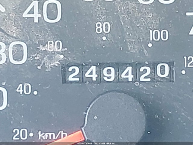 45110068 :رقم المزاد ، 1FBSS31LX1HA83344 vin ، 2001 Ford E-350 Super Duty Xl/xlt مزاد بيع