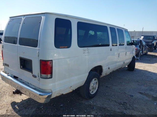 45110068 :رقم المزاد ، 1FBSS31LX1HA83344 vin ، 2001 Ford E-350 Super Duty Xl/xlt مزاد بيع