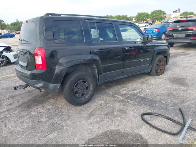 45110070 :رقم المزاد ، 1C4NJPBA0GD688621 vin ، 2016 Jeep Patriot Sport مزاد بيع