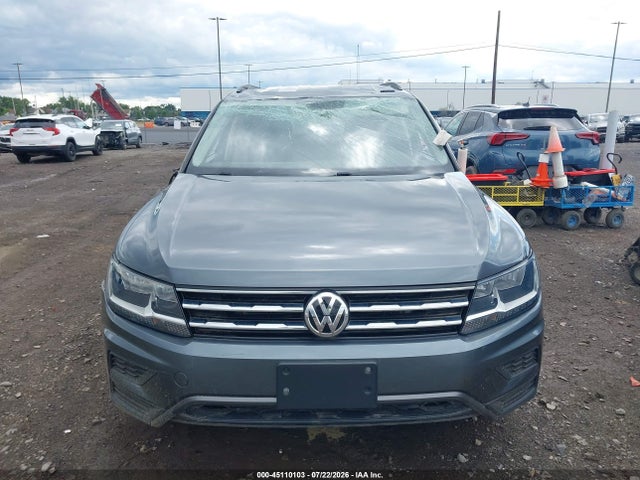 45110103 :رقم المزاد ، 3VV1B7AXXMM116944 vin ، 2021 Volkswagen Tiguan Trendline مزاد بيع