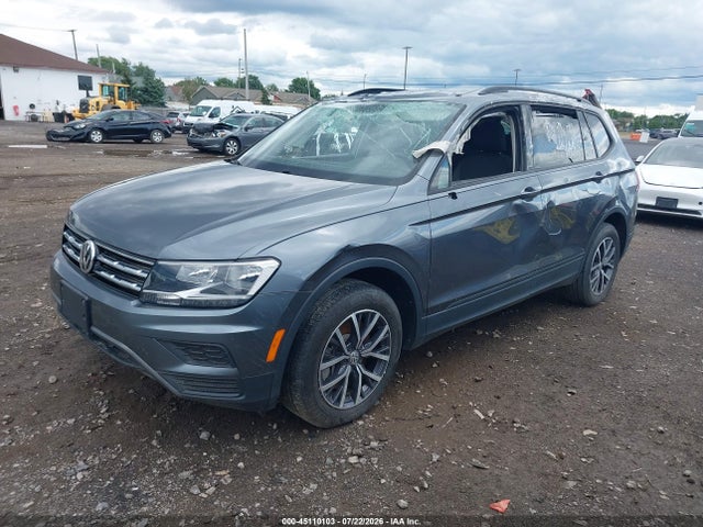 45110103 :رقم المزاد ، 3VV1B7AXXMM116944 vin ، 2021 Volkswagen Tiguan Trendline مزاد بيع