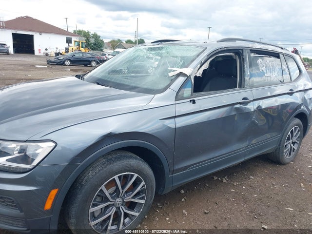 45110103 :رقم المزاد ، 3VV1B7AXXMM116944 vin ، 2021 Volkswagen Tiguan Trendline مزاد بيع