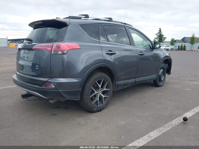 Aukcja sprzedaży 2017 Toyota Rav4 Se, vin: JTMJFREV1HD216035, numer aukcji: 45110128