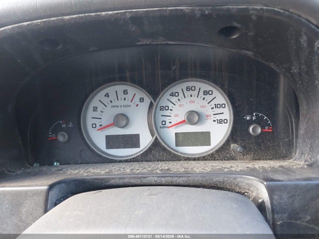 45110131 :رقم المزاد ، 1FMYU93185KA71051 vin ، 2005 Ford Escape Xlt مزاد بيع