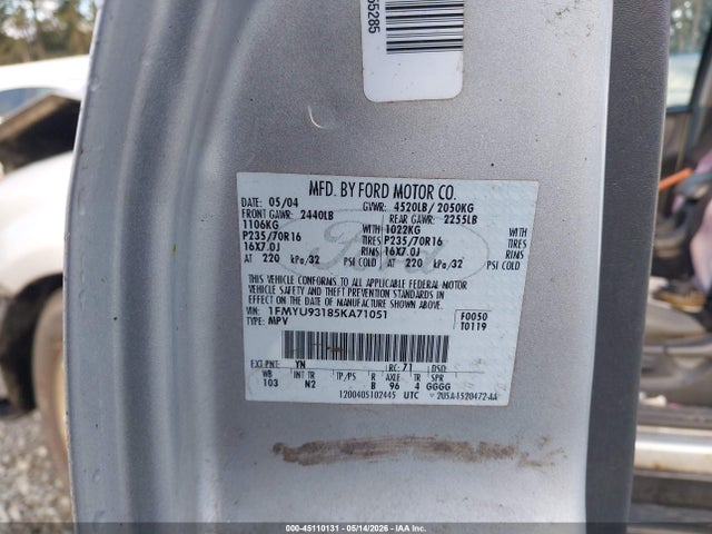 45110131 :رقم المزاد ، 1FMYU93185KA71051 vin ، 2005 Ford Escape Xlt مزاد بيع