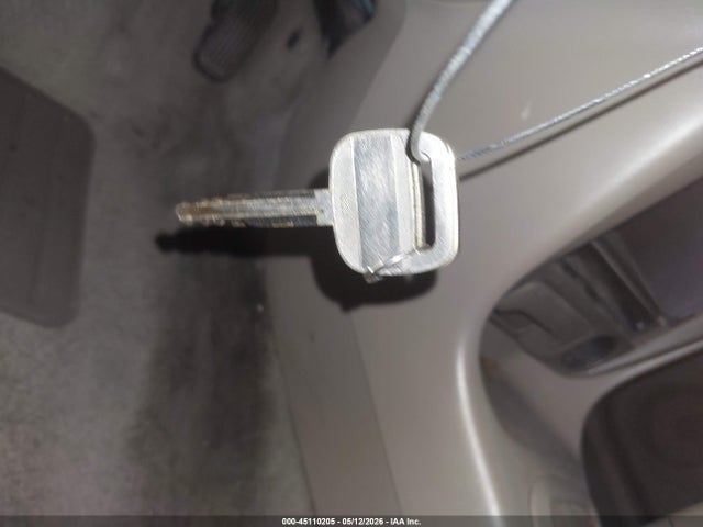 2000 Toyota Corolla Ve მანქანა იყიდება აუქციონზე, vin: 1NXBR12E2YZ401479, აუქციონის ნომერი: 45110205