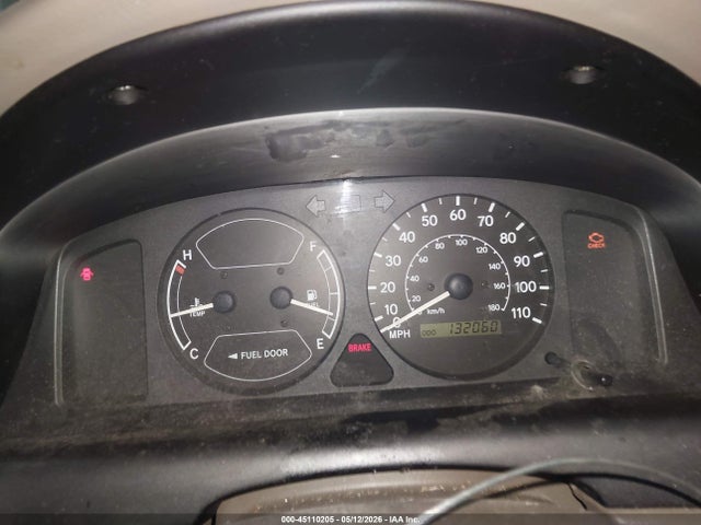 2000 Toyota Corolla Ve მანქანა იყიდება აუქციონზე, vin: 1NXBR12E2YZ401479, აუქციონის ნომერი: 45110205