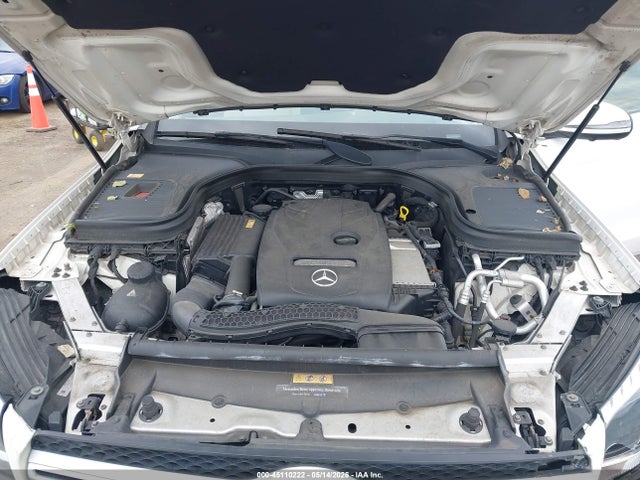 45110222 :رقم المزاد ، WDC0G4KB4GF098758 vin ، 2016 Mercedes-benz Glc 300 4matic مزاد بيع