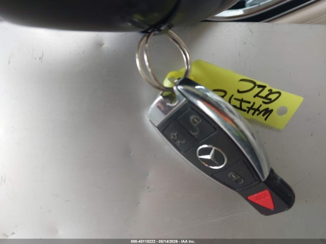 45110222 :رقم المزاد ، WDC0G4KB4GF098758 vin ، 2016 Mercedes-benz Glc 300 4matic مزاد بيع
