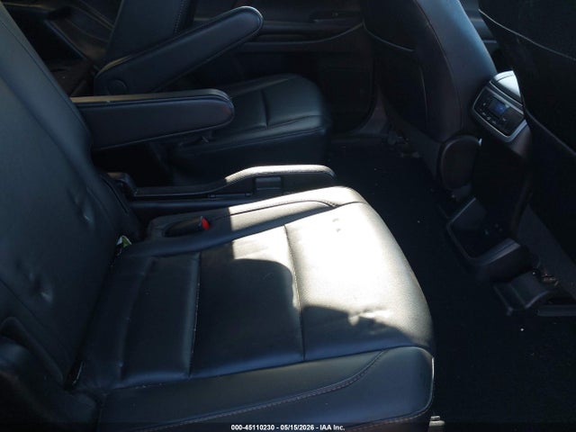 Продажа на аукционе авто 2019 Toyota Highlander Xle, vin: 5TDJZRFH7KS982332, номер лота: 45110230