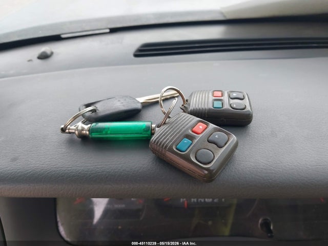 Продаж на аукціоні авто 2003 Mercury Grand Marquis Ls, vin: 2MEFM75W93X665746, номер лоту: 45110239