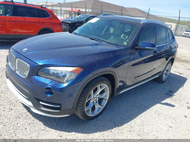 2015 Bmw X1 Xdrive28i მანქანა იყიდება აუქციონზე, vin: WBAVL1C54FVY29950, აუქციონის ნომერი: 45110252