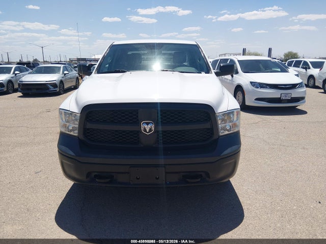 1C6RR7KG9JS263455 RAM 1500 Tradesman 4x4 5&#039;7 Box