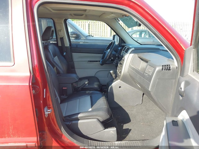 45110275 :رقم المزاد ، 1J8FF48W97D426998 vin ، 2007 Jeep Patriot Limited مزاد بيع