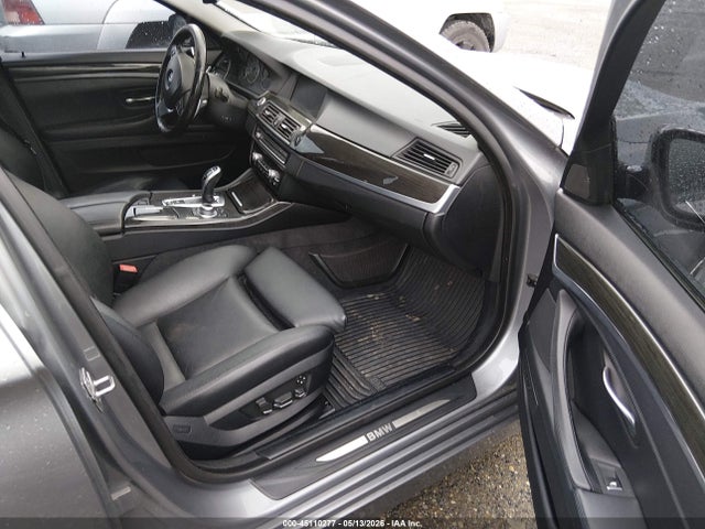Продаж на аукціоні авто 2011 Bmw 550i, vin: WBAFR9C52BC599798, номер лоту: 45110277