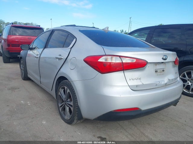 Продажа на аукционе авто 2015 Kia Forte Ex, vin: KNAFZ4A88F5342137, номер лота: 45110305
