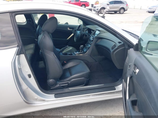 2016 Hyundai Genesis 3.8 Ultimate მანქანა იყიდება აუქციონზე, vin: KMHHU6KJ6GU133392, აუქციონის ნომერი: 45110318
