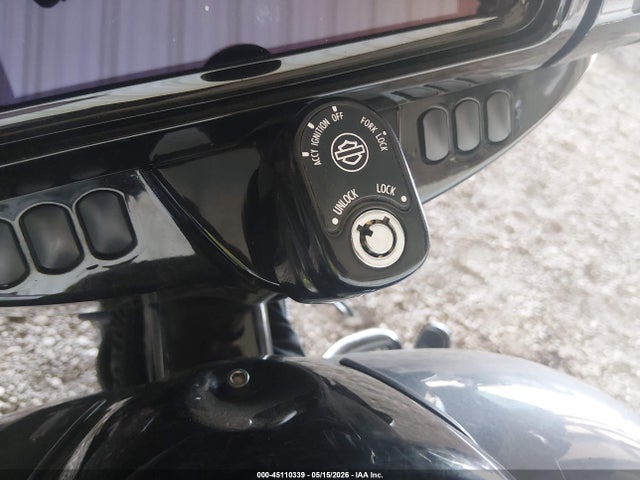 Harley-Davidson FLHXS 2021 1HD1KRP11MB672482 Image 11
