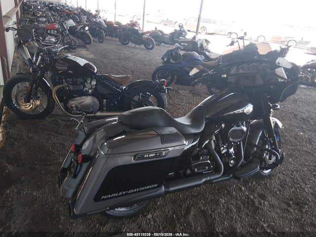 Harley-Davidson FLHXS 2021 1HD1KRP11MB672482 Image 4