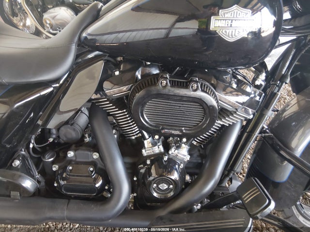 Harley-Davidson FLHXS 2021 1HD1KRP11MB672482 Image 8