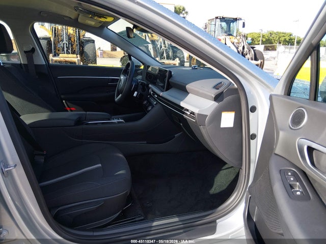 Auction sale of the 2026 Hyundai Sonata Hybrid Blue, vin: KMHL24JJ3TA151396, lot number: 45110347