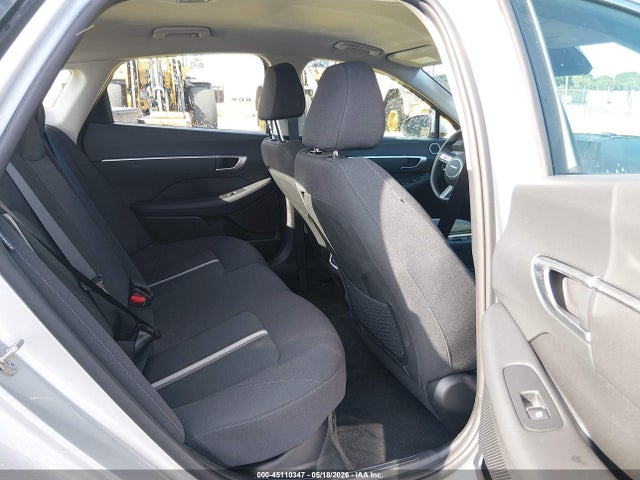 Auction sale of the 2026 Hyundai Sonata Hybrid Blue, vin: KMHL24JJ3TA151396, lot number: 45110347