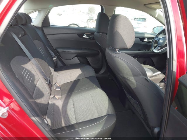 45110358 :رقم المزاد ، 3KPF34AD0KE043645 vin ، 2019 Kia Forte S مزاد بيع