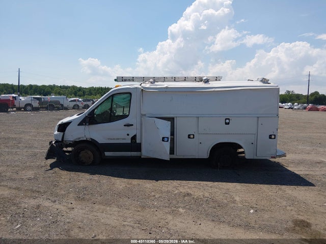 Продажа на аукционе авто 2015 Ford Transit-250 Cutaway, vin: 1FDYR5PM3FKA95807, номер лота: 45110360