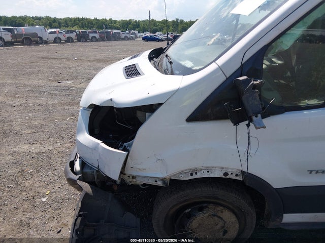 Продажа на аукционе авто 2015 Ford Transit-250 Cutaway, vin: 1FDYR5PM3FKA95807, номер лота: 45110360