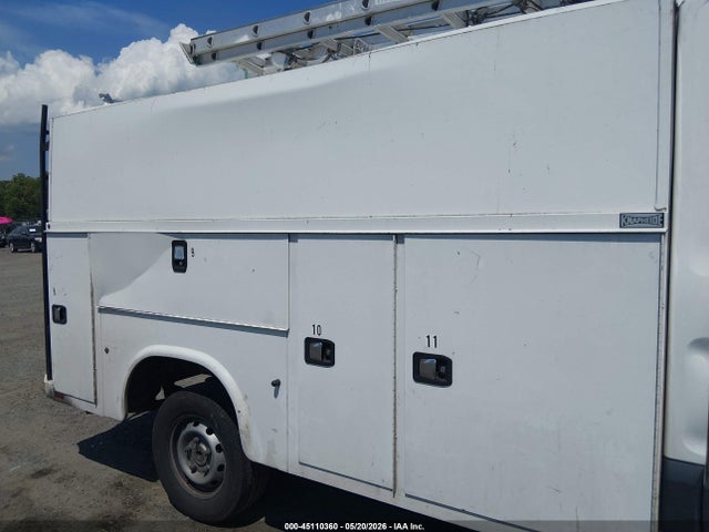 Продажа на аукционе авто 2015 Ford Transit-250 Cutaway, vin: 1FDYR5PM3FKA95807, номер лота: 45110360