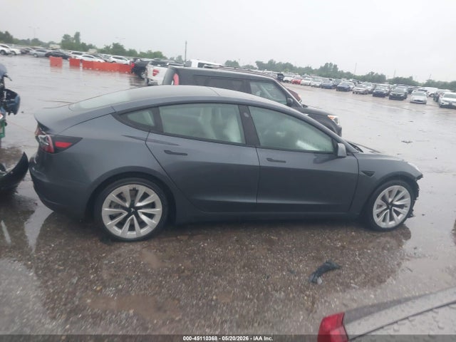 45110368 :رقم المزاد ، 5YJ3E1EB2MF862514 vin ، 2021 Tesla Model 3 Long Range مزاد بيع