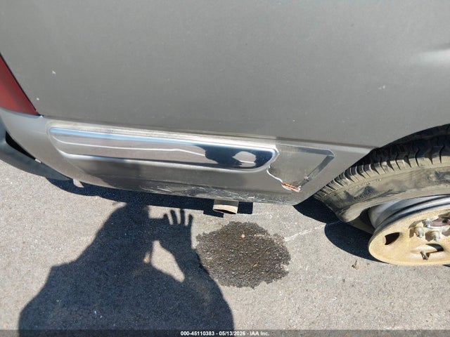 2000 Gmc Yukon Xl 1500 Slt მანქანა იყიდება აუქციონზე, vin: 1GKFK16T1YJ185553, აუქციონის ნომერი: 45110383