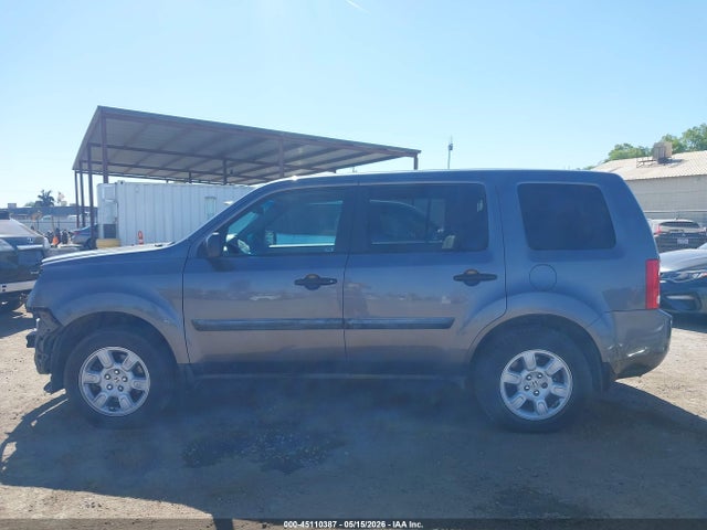 Продаж на аукціоні авто 2015 Honda Pilot Lx, vin: 5FNYF4H2XFB070355, номер лоту: 45110387