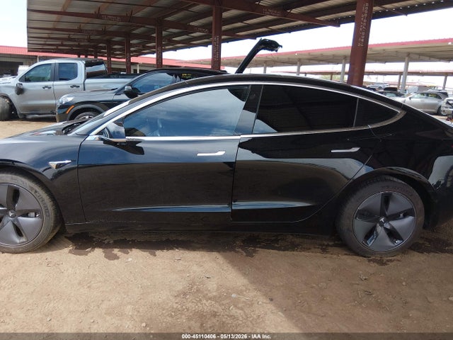 2019 Tesla Model 3 მანქანა იყიდება აუქციონზე, vin: 5YJ3E1EA0KF361951, აუქციონის ნომერი: 45110406