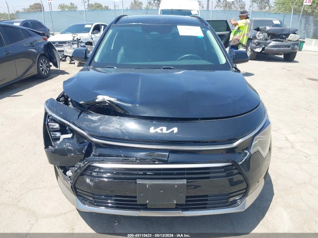 2023 Kia Niro Sx Touring მანქანა იყიდება აუქციონზე, vin: KNDCT3LE5P5049804, აუქციონის ნომერი: 45110423