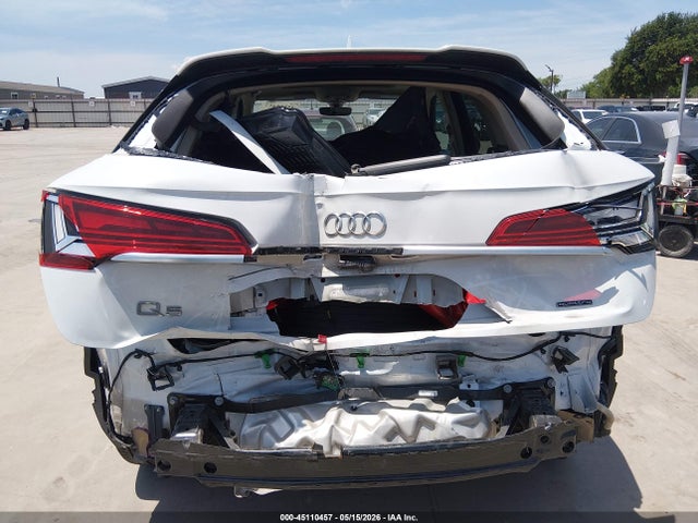 45110457 :رقم المزاد ، WA1EAAFYXP2104445 vin ، 2023 Audi Q5 Premium Plus 45 Tfsi S Line Quattro مزاد بيع
