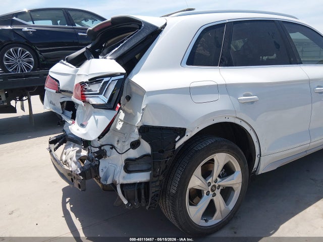 45110457 :رقم المزاد ، WA1EAAFYXP2104445 vin ، 2023 Audi Q5 Premium Plus 45 Tfsi S Line Quattro مزاد بيع
