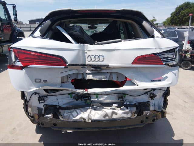 45110457 :رقم المزاد ، WA1EAAFYXP2104445 vin ، 2023 Audi Q5 Premium Plus 45 Tfsi S Line Quattro مزاد بيع