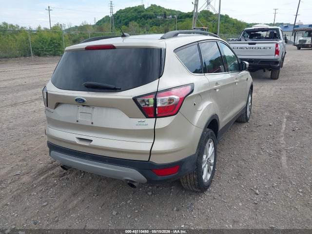Продажа на аукционе авто 2017 Ford Escape Se, vin: 1FMCU0GD4HUC97655, номер лота: 45110480