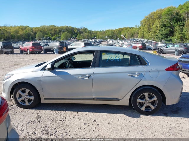 Aukcja sprzedaży 2017 Hyundai Ioniq Hybrid Limited, vin: KMHC85LC8HU027066, numer aukcji: 45110492