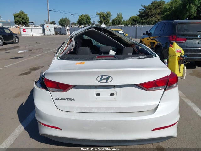 Hyundai Elantra Value Edition 2018 5NPD84LF5JH329346 Image 16